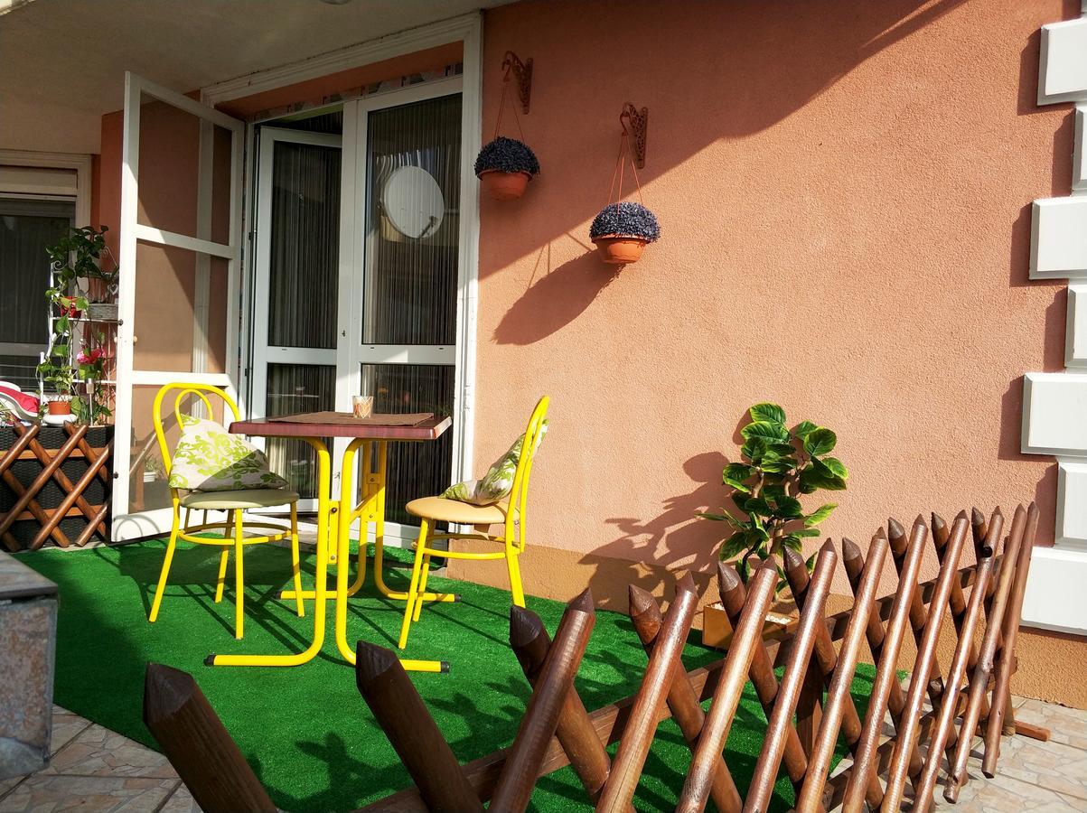 Art Eden Apartment Hajduszoboszlo Exterior photo
